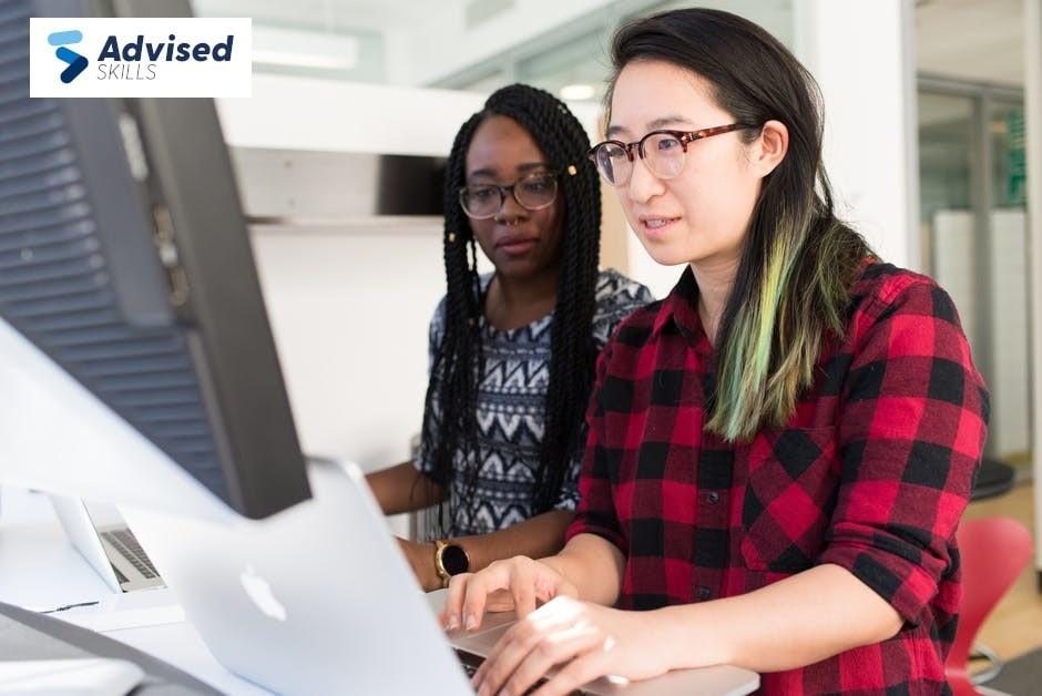 Although they both have the same objective, a Scrum Master's main focus are its team and operations of the team. Lined up are the key differences between them.