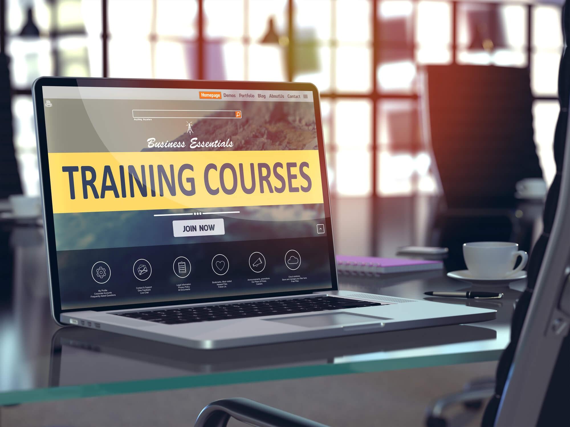 How to Choose Online Courses for Corporate Training